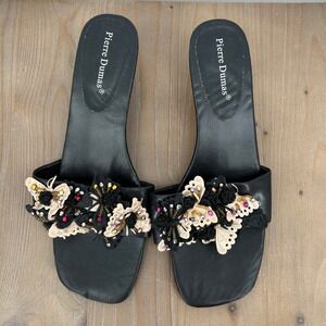 Pierre Dumas Womens Black Y2K Butterfly Beaded Kitten Wedge Slide Sandals Size 9